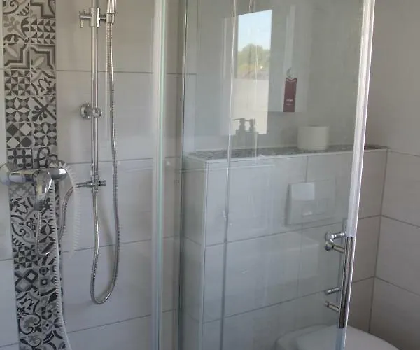 Milena アパート *